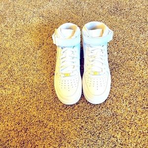 High top Air Force one